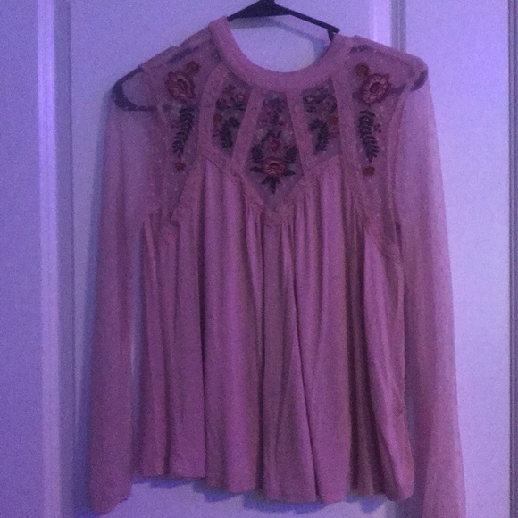 Sheer long sleeve - Picture 1 of 3